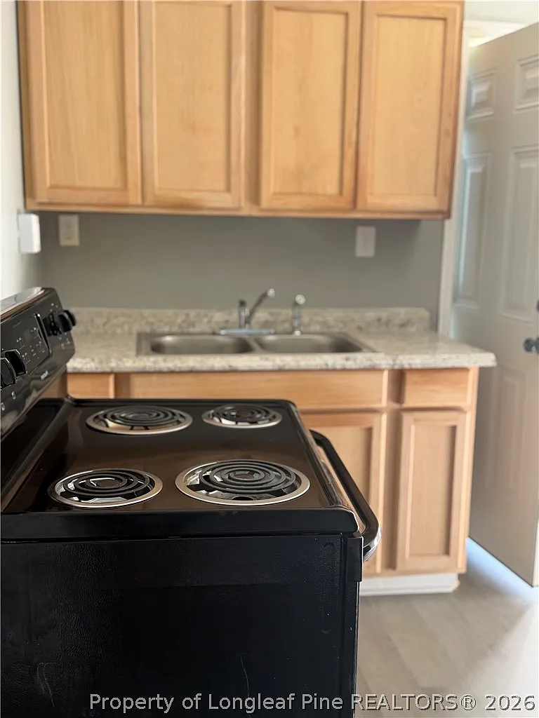 1 bed, 1.0 bath, 600 sqft, $900 — Photo 4