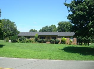 361 Indian Lake Rd, Hendersonville, TN 37075