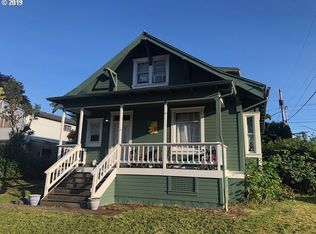 39224 Pleasant St, Sandy, OR 97055