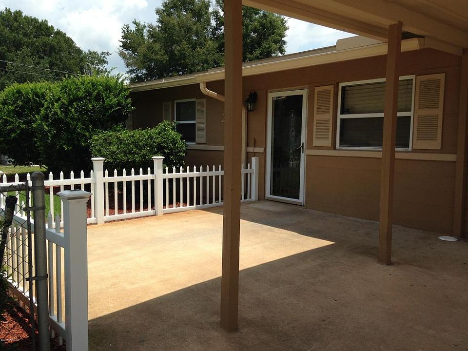 1st image of 2469 Lourdes Dr W