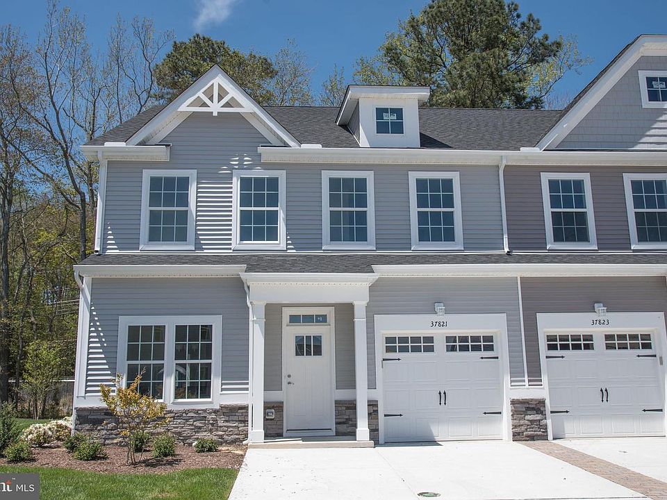 1st image of 37821 Green Leaf Ln #13