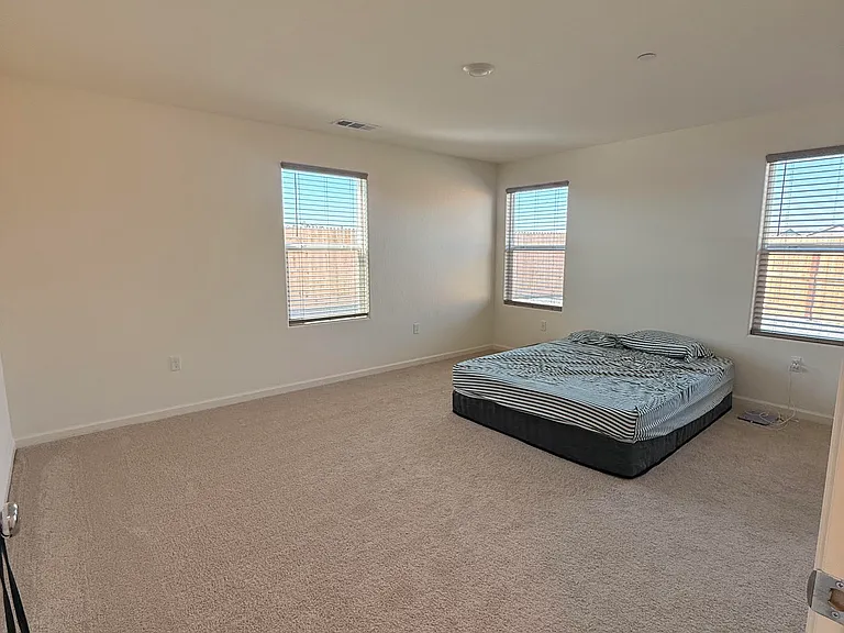 2225 Samuel St — Photo 12