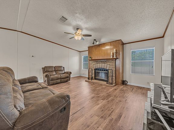 5th image of 11625 Creekview Rd