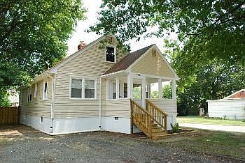 1st image of 2902 Groveton St