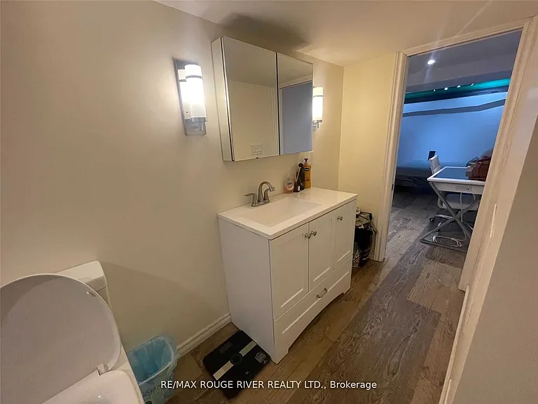 16 Lawrencetown St #BASEMENT — Photo 15