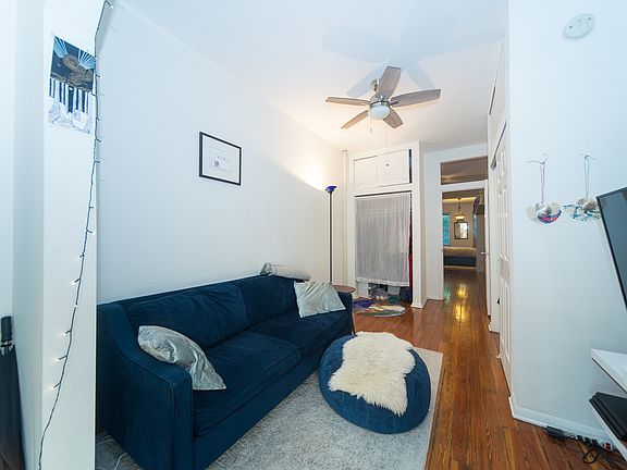 4th image of 261 Kingsland Ave #2F