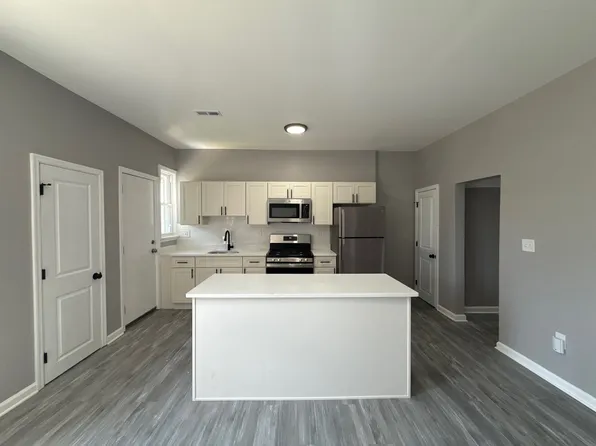 2847 W Garrison Ave, Baltimore, MD 21215