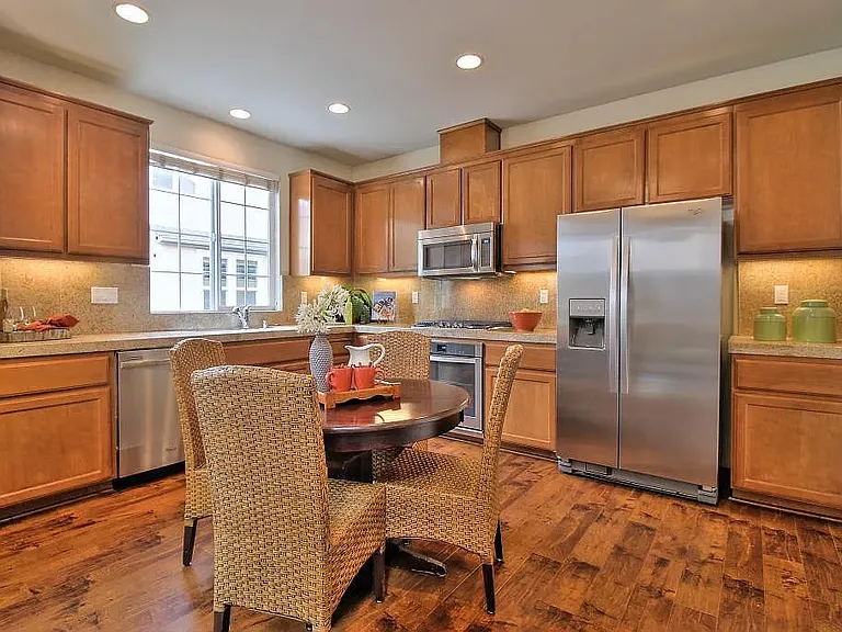4317 Watson Cir — Photo 8