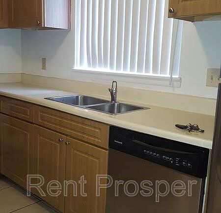 4th image of 4355 S Semoran Blvd APT 8