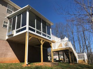 27 Heros Way, Jonesborough, TN 37659