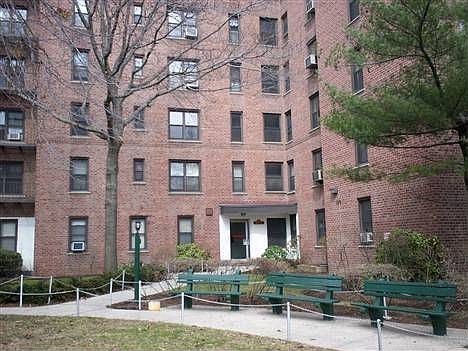 1st image of 11225 34th Ave APT 1A