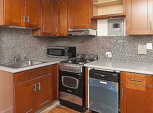 37 W 89th St APT 1, New York, NY 10024