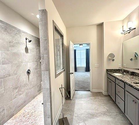 5th image of 4239 Merrivale Dr