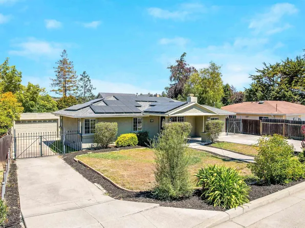 17526 Parker Rd, Castro Valley, CA 94546
