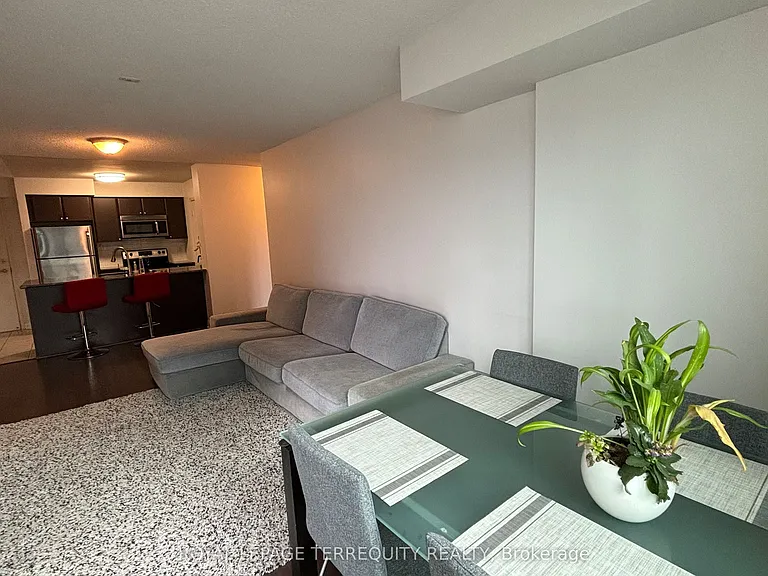 525 Wilson Ave #835 — Photo 9