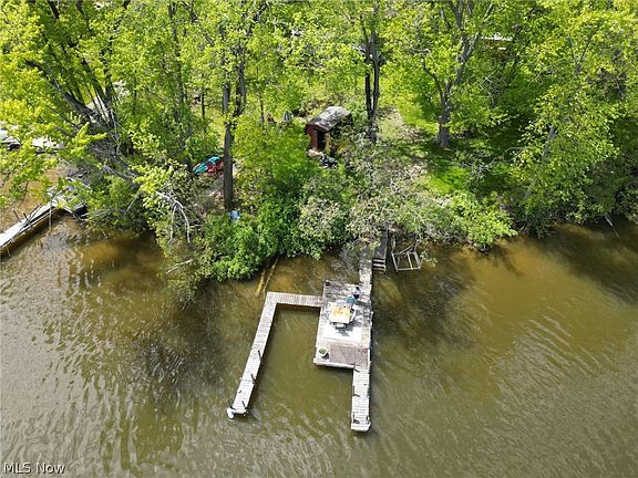 2nd image of Pine Dr