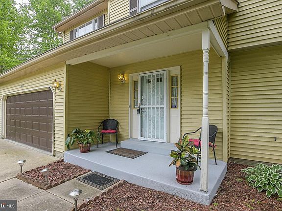 3rd image of 12417 Cecily Ct