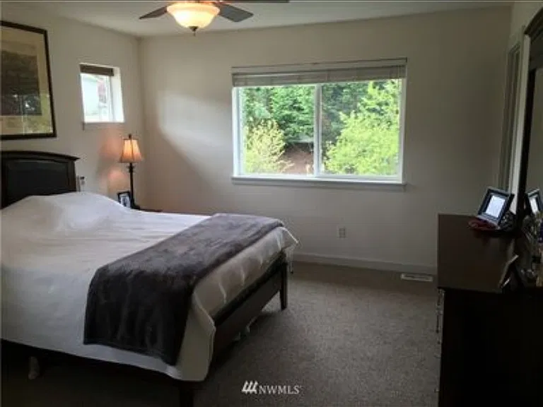 1813 Ridge View Ct — Photo 7