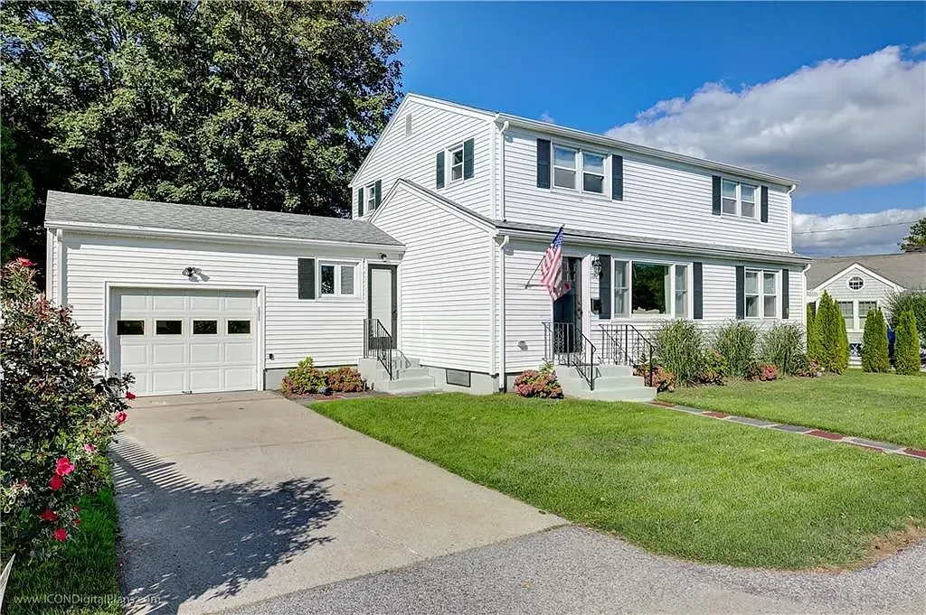 5 bed, 2236 sqft, $3,400 — Photo 1