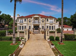 3903 Bogota Dr, Pasadena, TX 77505
