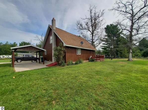 5340 Mills Dr, Prescott, MI 48756