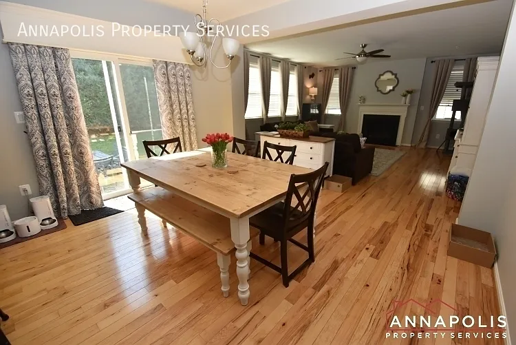 917 Saint Martins Loop — Photo 6