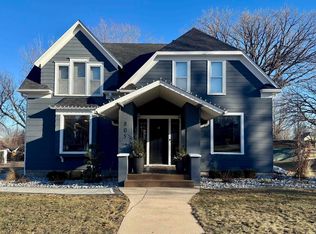 805 5th Ave, Alton, IA 51003