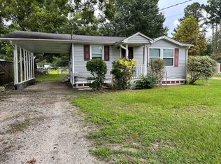 105 Claire Ln, Hubert, NC 28539