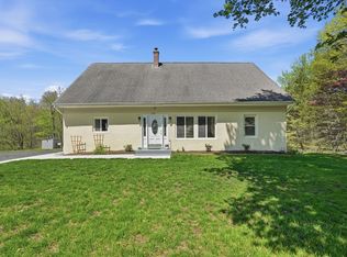 54 Taylor St, Granby, MA 01033