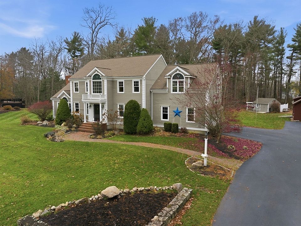 1st image of 7 Farmside Dr