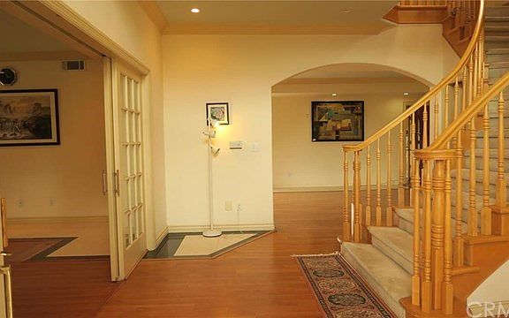 4th image of 701 Cipriano Pl