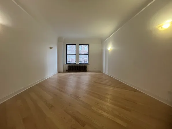 276 Riverside Drive image 1 of 4