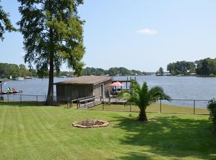 209 Flintside Dr, Cobb, GA 31735