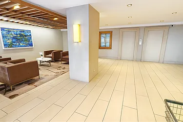 150 East 61st Street, #2D