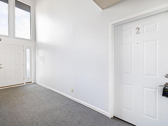 5th image of 107 Angeline Dr #2