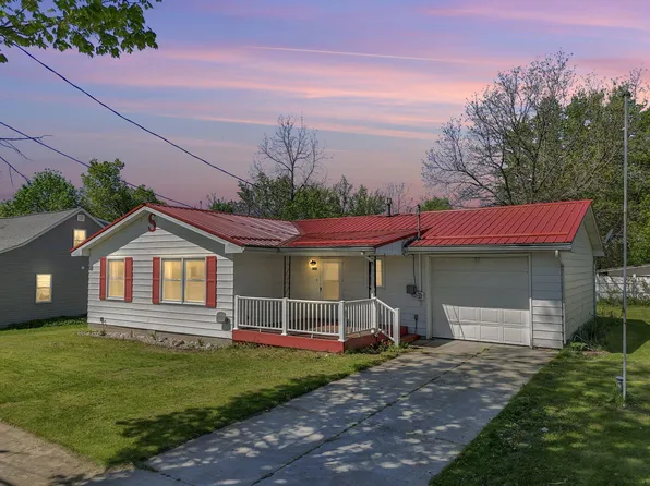 302 S Gladwin St, Lake City, MI 49651