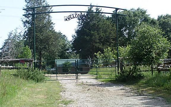 2nd image of 665 County Road 1146 W