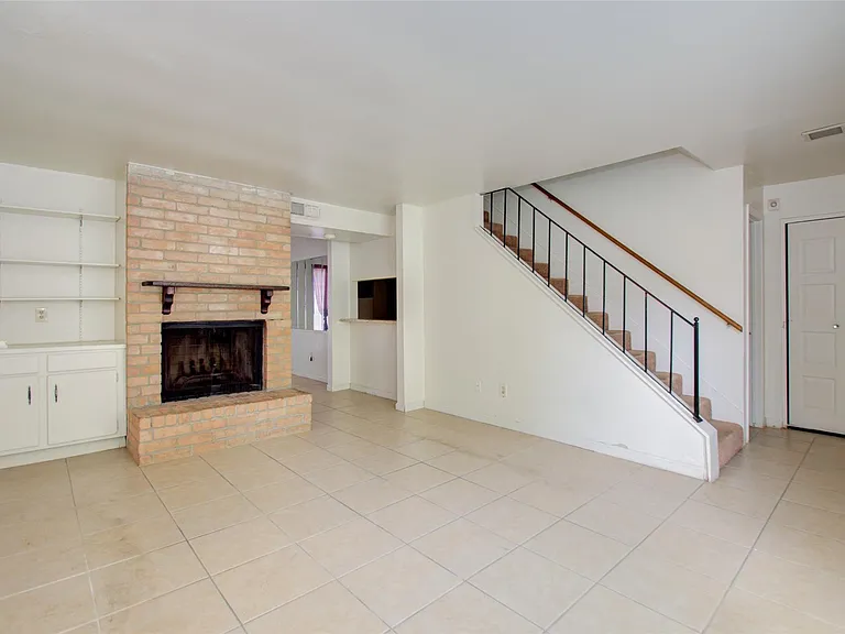 4124 Belle Park Dr #E — Photo 7