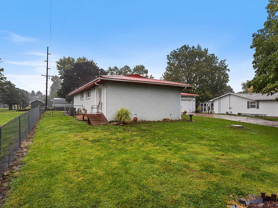 614 W 3rd St, Homer, IL 61849 Zillow