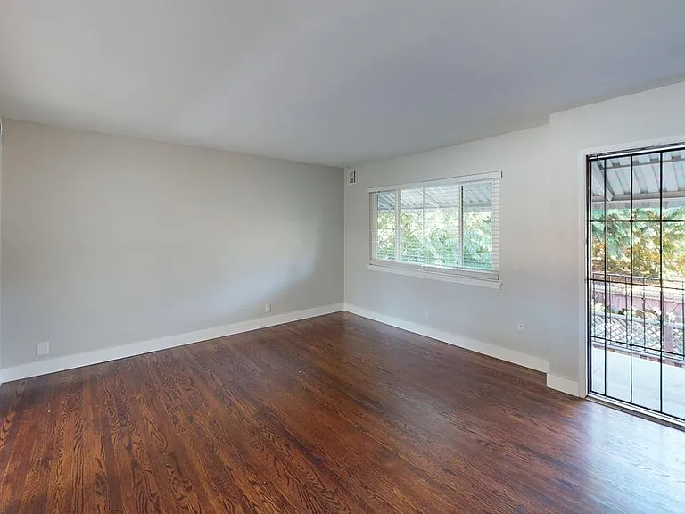 1509 Morton St #E — Photo 3
