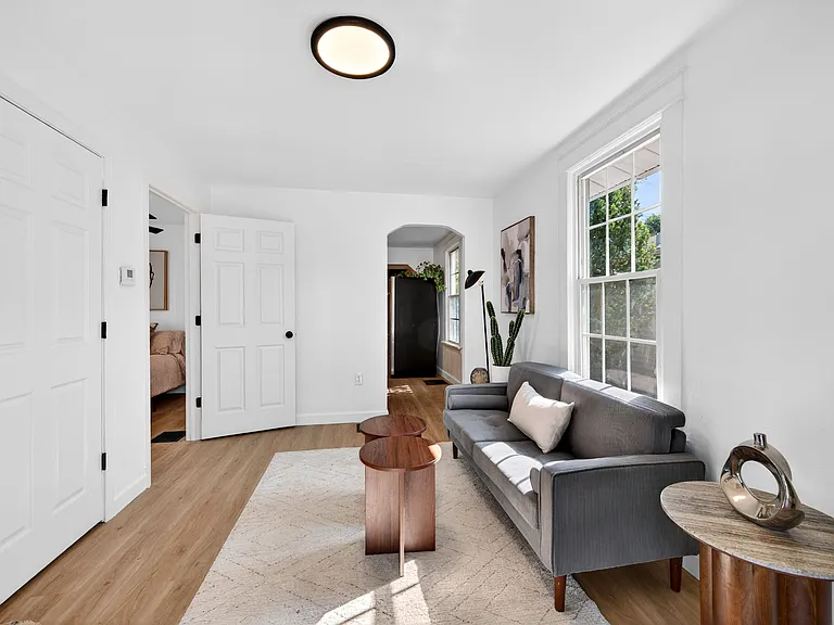 3931 Delor St — Photo 4