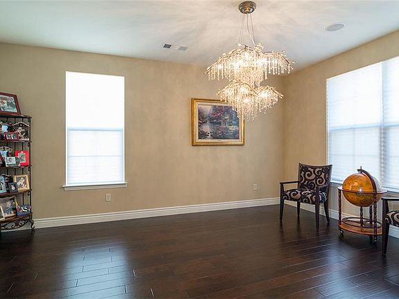 4th image of 11533 Southerland Dr