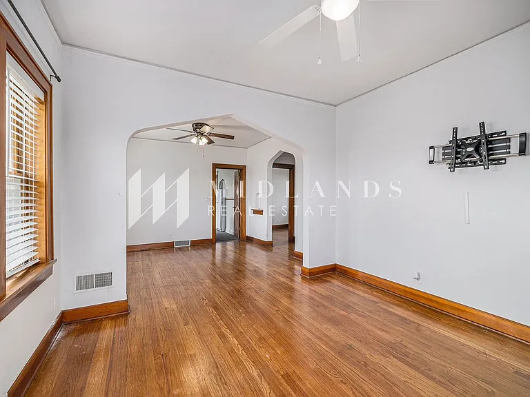 815 Pierce St — Photo 3