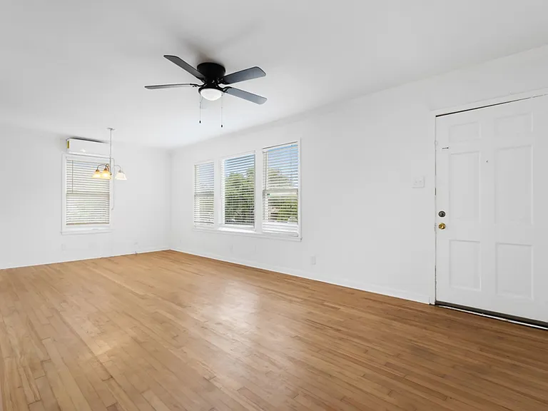 418 McDougal Ave — Photo 6