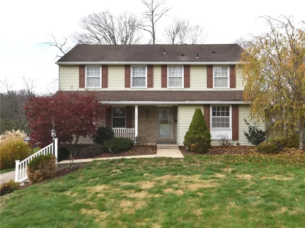 6374 Mitch Haven Dr, Bethel Park, PA 15102