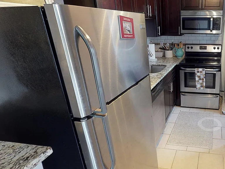 607 Clara Ave #204 — Photo 6