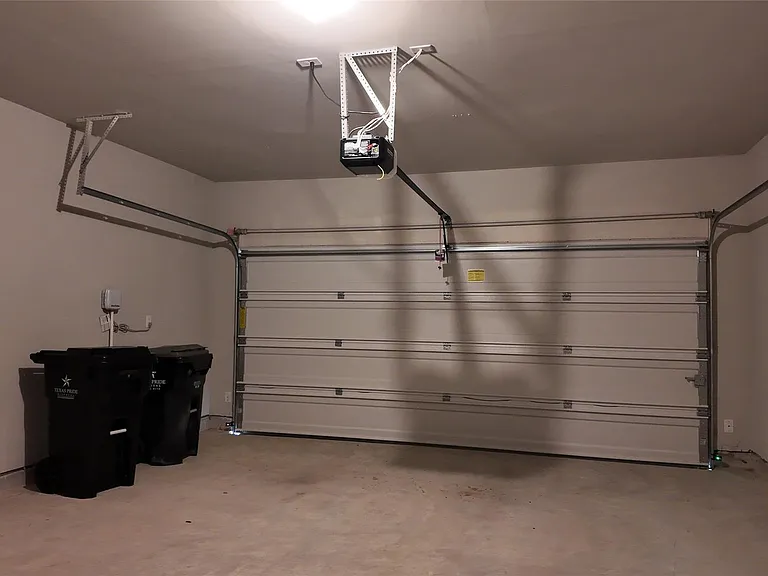 16817 Harvest Grove Ln — Photo 15
