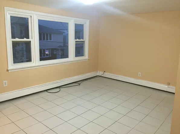 (undisclosed Address), Harrison, NJ 07029