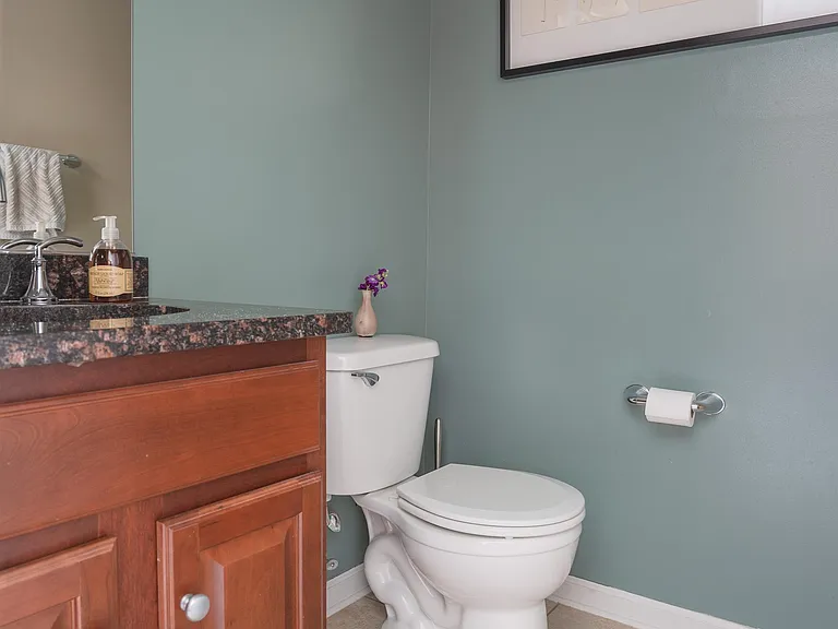219 S Fremont Ave — Photo 5