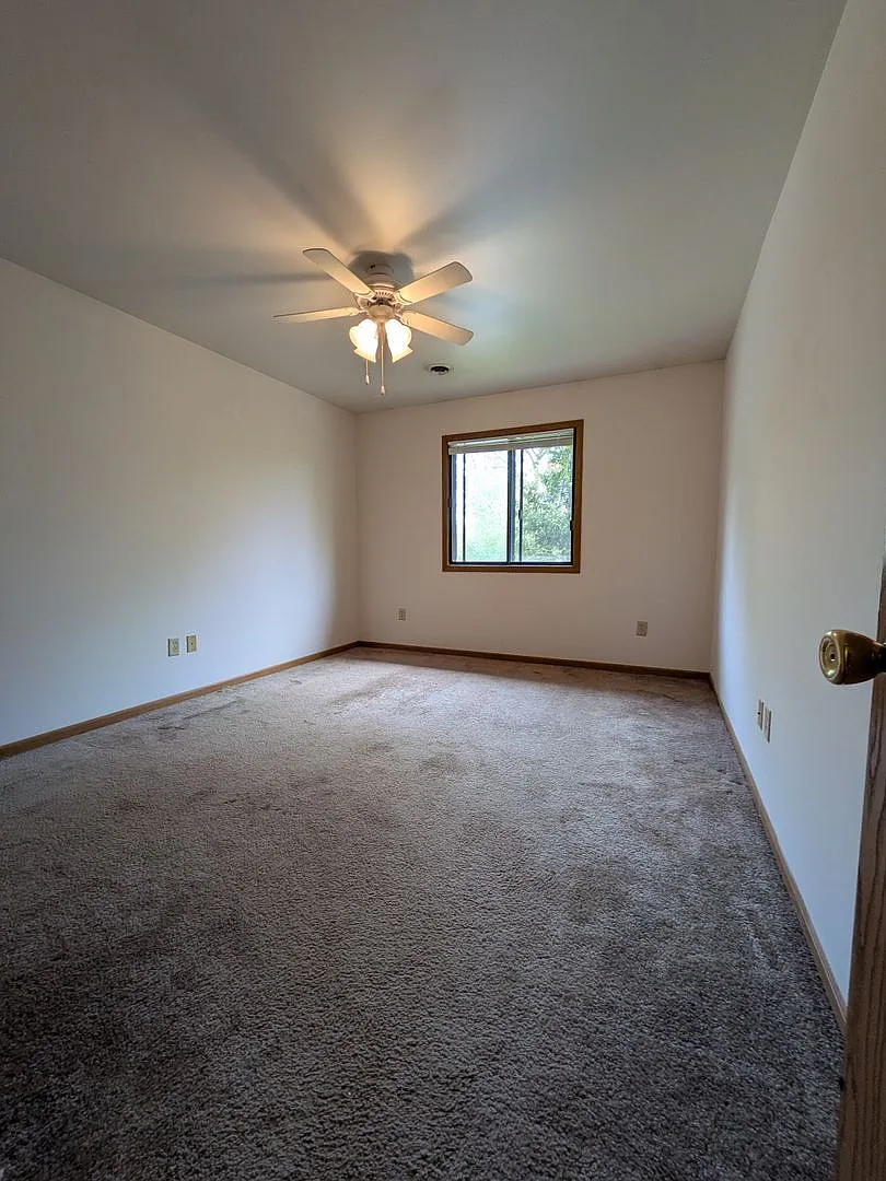 2649 Morningside Drive — Photo 3